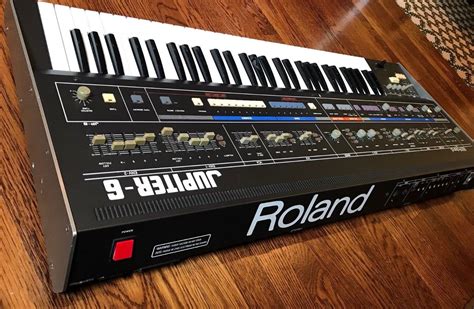 MATRIXSYNTH: ROLAND JUPITER 6 Analog Synthesizer SN 322217