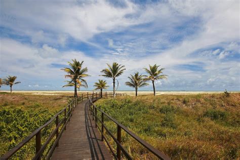 As 10 melhores praias de Aracaju | VortexMag