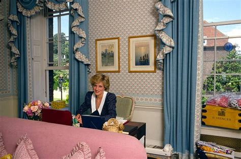 Princess Diana's apartment: See inside her home at Kensington Palace ...