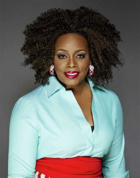 Concert Connection: Dianne Reeves to perform at Jorgensen Center at ...