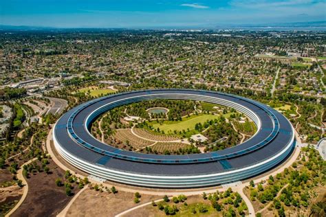 Apple Park, Cupertino, USA 2017 - Domus