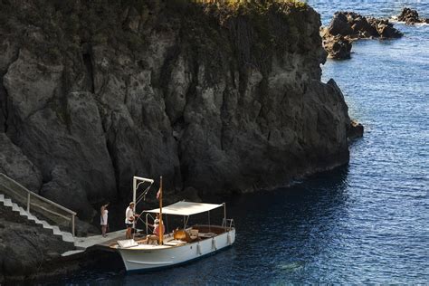 32 Photos That Will Make You Want To Visit The Italian Island Of Ischia - Airows