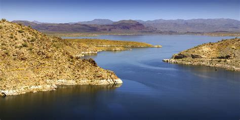 The Best Places to SUP Fish in Arizona: A Guide to Prime Fishing Locat