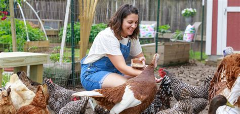 The ‘farm-fluencer’ behind Brown Family Goods finds a country lifestyle ...