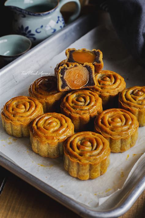 Traditional Chinese Mooncakes | Two Plaid Aprons