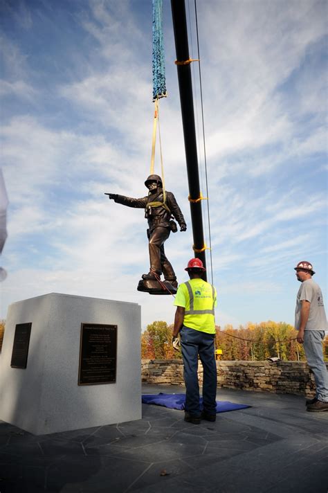 DVIDS - Images - The Marine Corps Museums installs Chesty Puller Monument [Image 12 of 13]