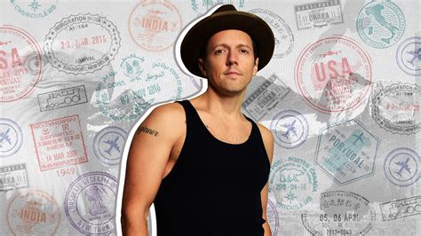 How I Travel: Jason Mraz Has a Wild Trick for Sleeping on Planes ...