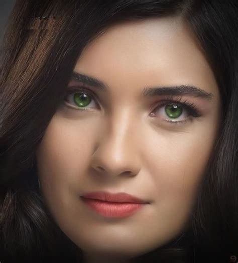 Tuba Buyukustun | Beauty eyes, Beauty face, Beauty girl