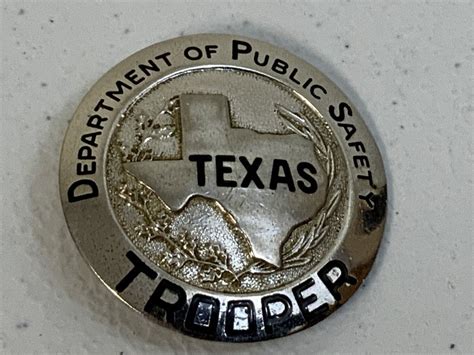 VINTAGE OBSOLETE TEXAS TROOPER BADGE