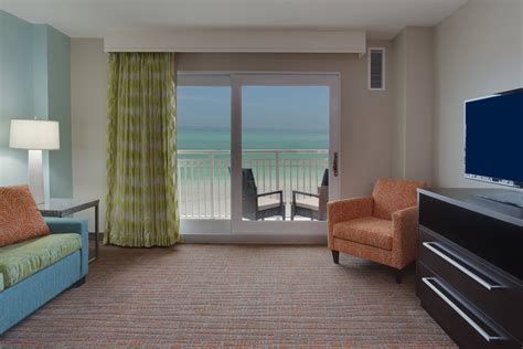 Residence Inn Daytona Beach Oceanfront hotel amenities | Hotel room highlights