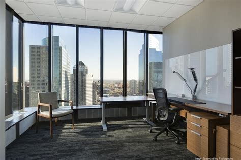 Cool Offices: Lindquist & Vennum replaces big corner offices with one-size-fits-all ...