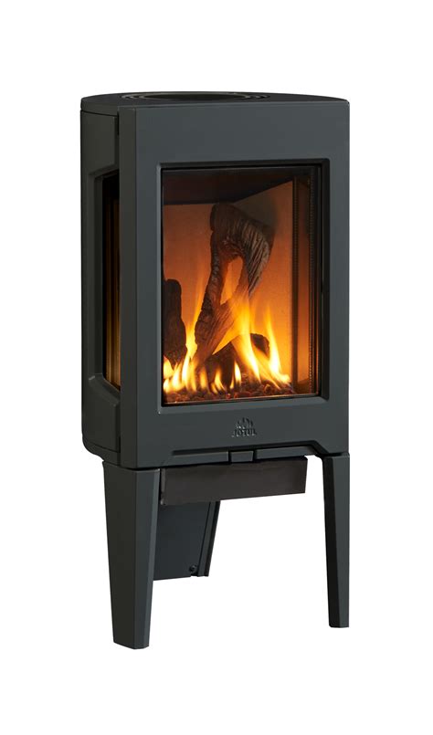 Jøtul GF 160 DV Small Gas Stove | Norwegian Wood Stove Fireplace Style, Fireplace Mantel Decor ...