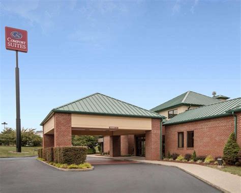 Comfort Suites Parkersburg South Mineral Wells Hotel (Mineral Wells (WV)) - Deals, Photos & Reviews