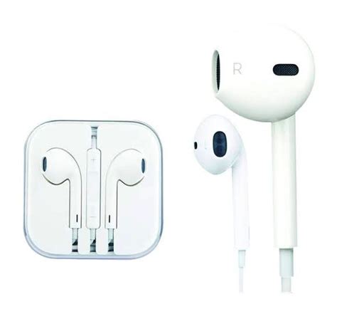 Buy Apple EarPods Headphones with Lightning Connector Online in Pakistan