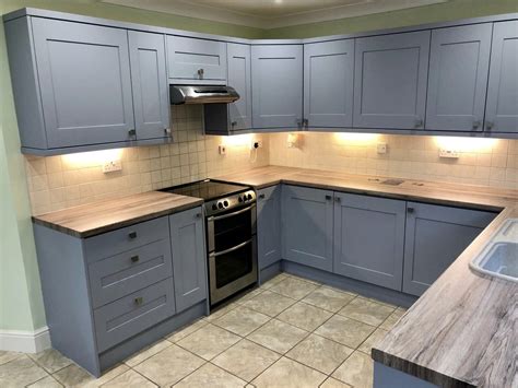 Kitchen refurbishment | Kitchen refurbishment, Kitchen design showrooms, Kitchen wrap