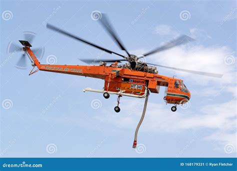 Erickson Air Crane Helicopter Sikorsky S-64 N243AC Dropping A Large ...