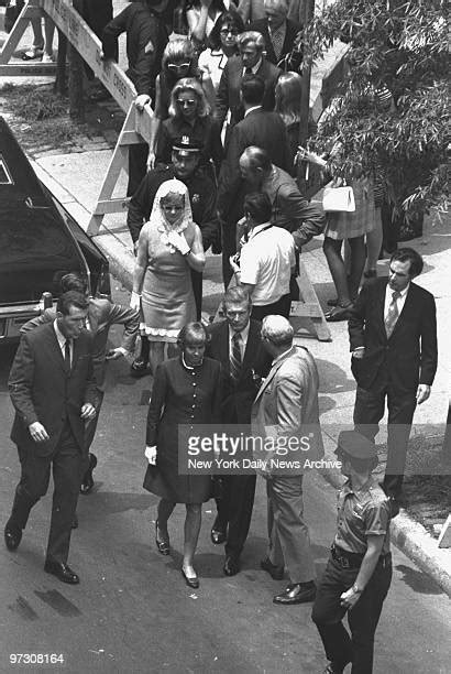 Judy Garland Funeral Photos and Premium High Res Pictures - Getty Images