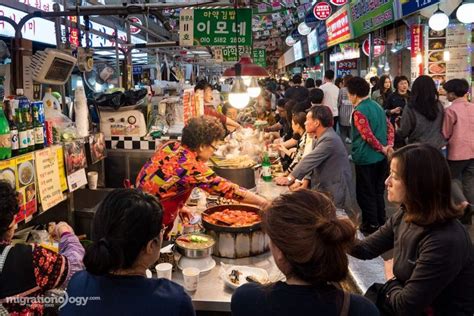 Top Seoul night market — Top 5 best night market in Seoul, South Korea ...