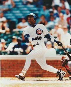 SAMMY SOSA 8X10 COLOR PHOTO CHICAGO CUBS HOME RUN SWING WRIGLEY FIELD ...