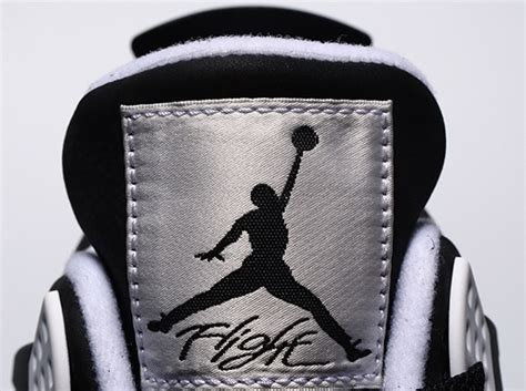 Air Jordan IV "Fear Pack" - SneakerNews.com