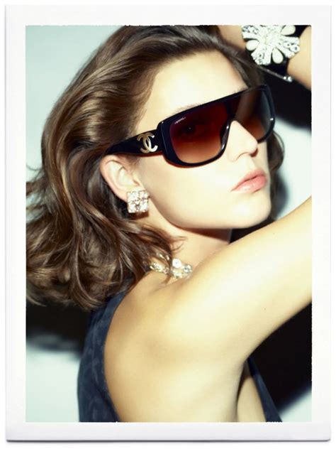 Chanel Eyewear 2023 Campaign (Chanel)