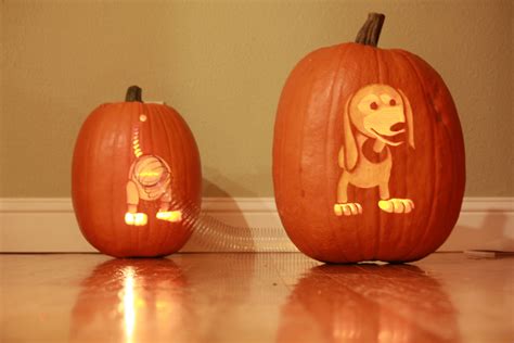 Slinky Dog from Toy Story Halloween Pumpkin | Pumpkin carving, Disney ...