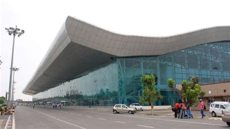 Amritsar airport revamp: New landing system by Sept, mall and hotel planned too - Hindustan Times