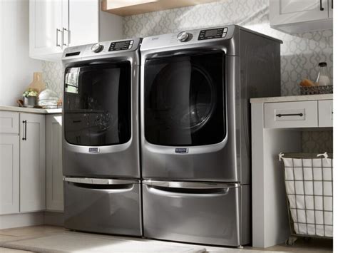 How to Use Affresh® Washing Machine Cleaner | Maytag