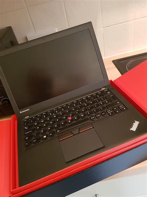 I'm in love with my new x250. Good specs for an ebay bargain. : r/thinkpad