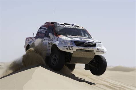 2014 Toyota HiLux Dakar Rally – PerformanceDrive