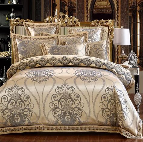 Luxury Satin Jacquard bedding sets Lace Embroidery duvet cover sets Noble bed set Wedding ...