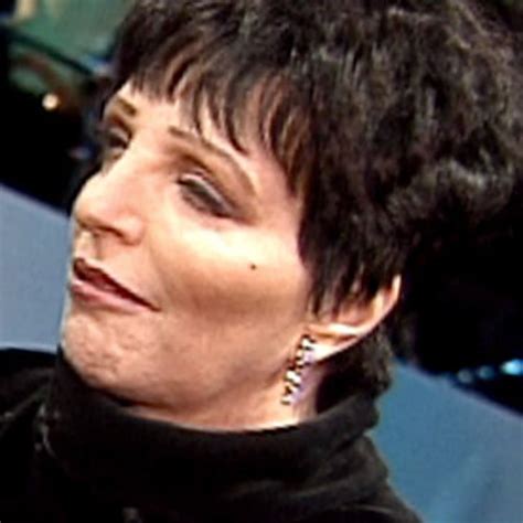 Liza Minnelli Collapses in Sweden, Rushed Back Home