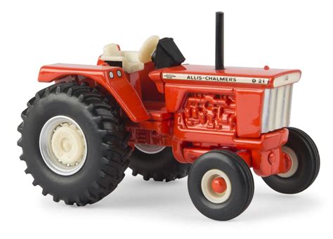 1/64 Allis Chalmers D-21 Tractor, 2019 National Farm Toy Museum - Daltons Farm Toys