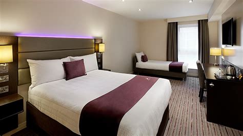 Premier Inn Chessington, Chessington | HotelsCombined