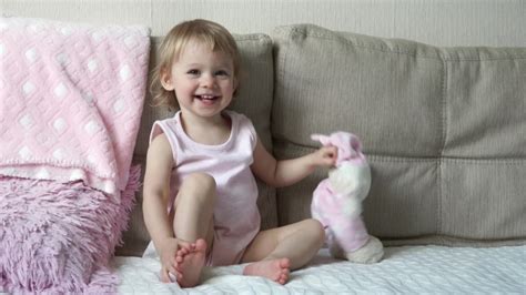 girl-with-pink-hair-and-teddy-bear image - Free stock photo - Public Domain photo - CC0 Images