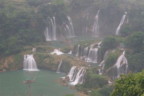 Detian Waterfall - Asia's Largest Transnational Waterfall