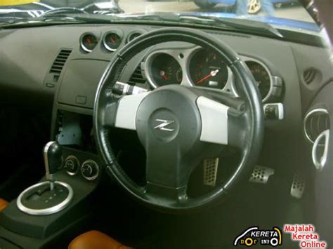 Nissan fairlady 350z interior view