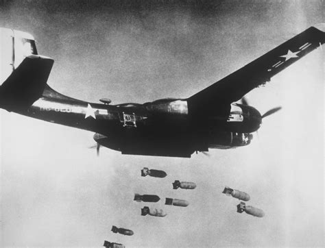 [Photo] B-26C Invader aircraft of 3rd Bomb Wing of the US 5th Air Force ...