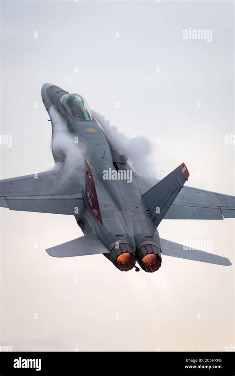 Raaf f 35 hi-res stock photography and images - Alamy