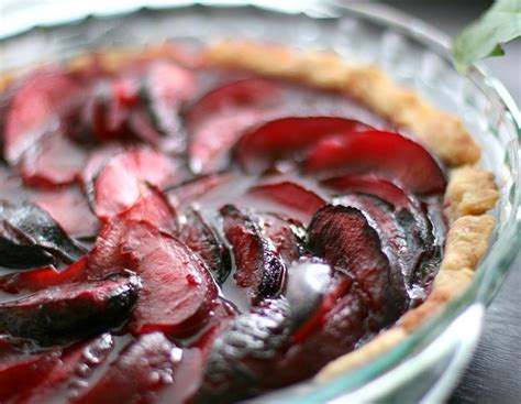 QlinArt: Tarte Aux Prunes (Plum Tart) from Liège