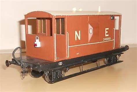 LNER/BR 20T BRAKE VAN - Tenmille