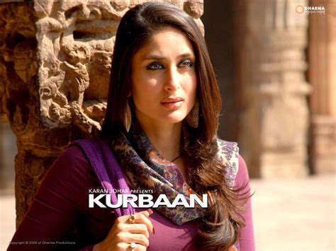 Kareena Kapoor New Cute Movie Wallpapers - XciteFun.net