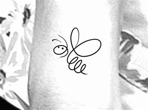 Bee Outline Temporary Tattoo | Etsy