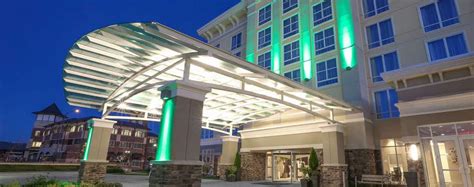 Holiday Inn Hotel & Suites East Peoria, Peoria - HotelTonight