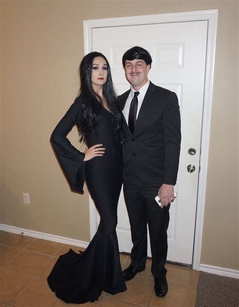 Gomez & Morticia Addams Halloween Costumes #couplescostumes | Morticia ...