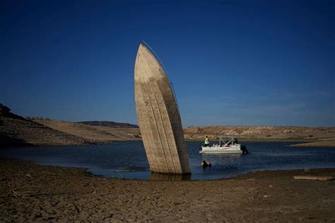 5th set of human remains found in receding Lake Mead - ABC News