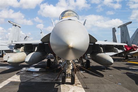 US Navy F/A-18E Super Hornet | Sam Wise | Flickr