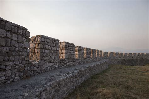 The crenellated wall of the castle of Rozafa | Rozafa Castle | Shkodër ...