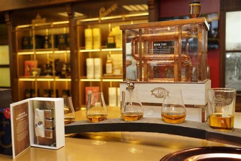 Ever Rich opens Dewar's Whisky Emporium at Taipei Airport - Duty Free ...