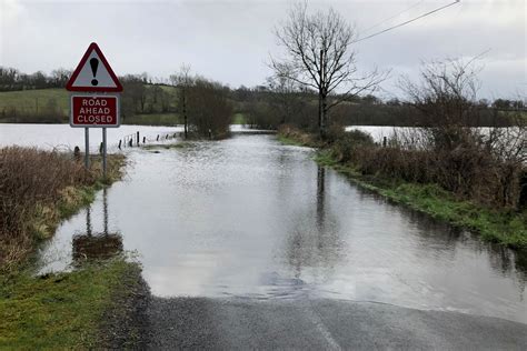 Flooding likely in parts of Ireland as Storm Ciaran looms | The Independent